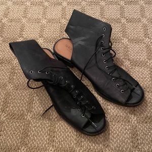 Black sandals